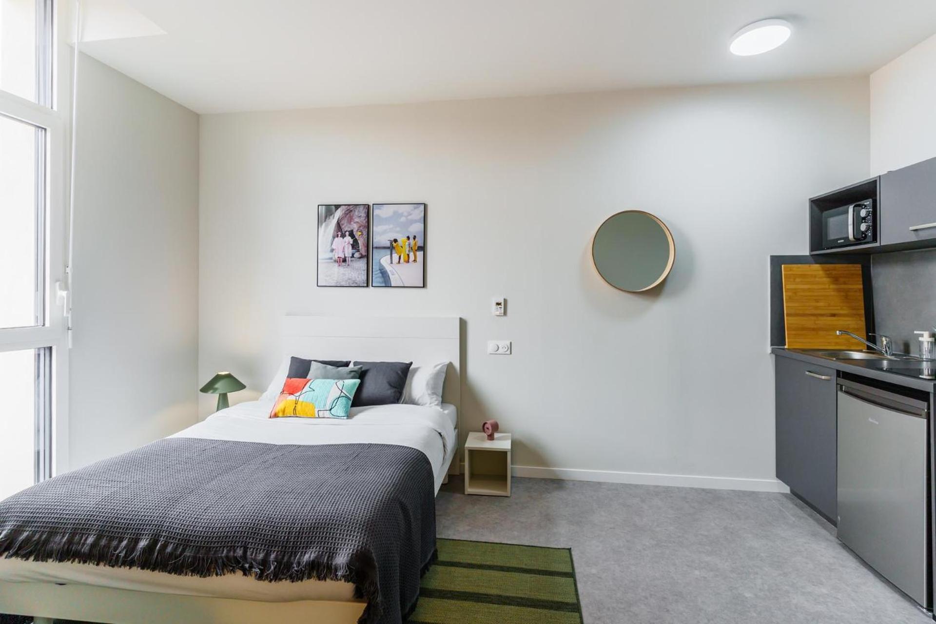 Student Factory Centre Apartment